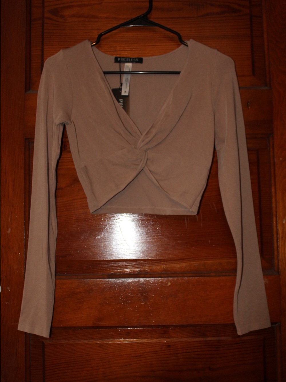 Pikoleins Taupe Twist-Front Long Sleeve Crop Top
